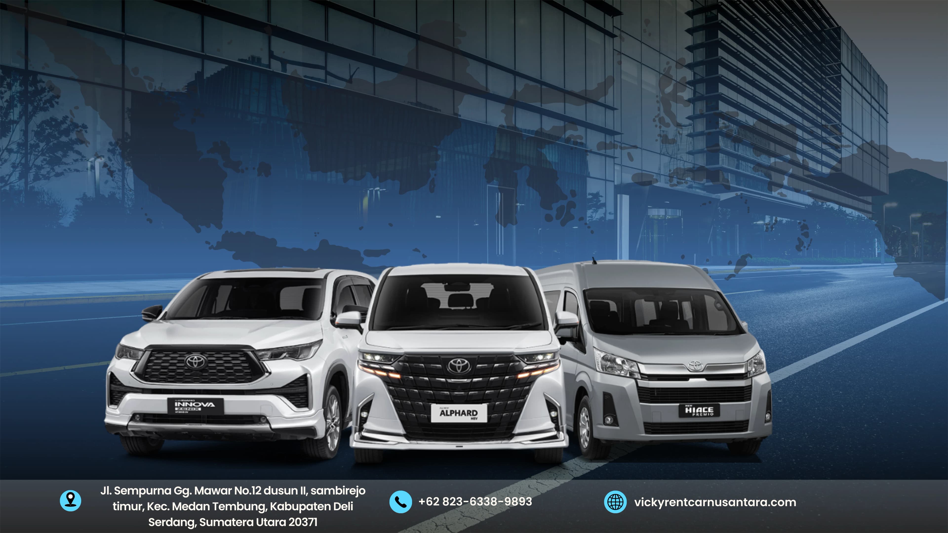 Pemandangan jalan indah di Nusantara dengan mobil rental