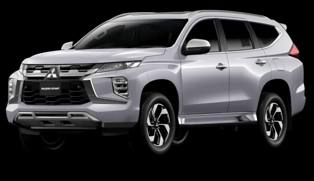 Rental Mitsubishi Pajero putih untuk pernikahan