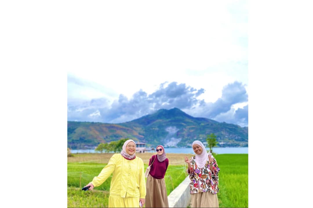 Paket wisata rental mobil ke Danau Toba