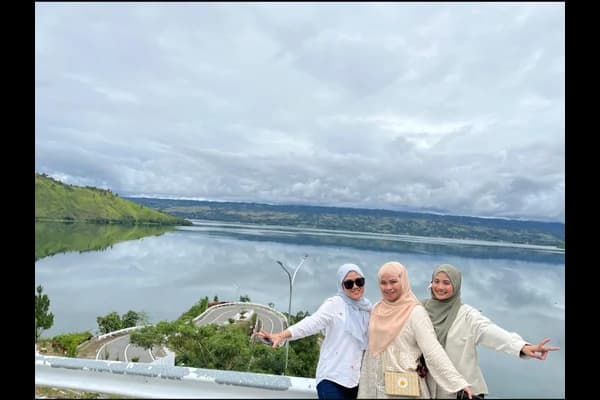 Komodo di Taman Nasional Komodo, NTT Komodo di Taman Nasional Komodo, NTT